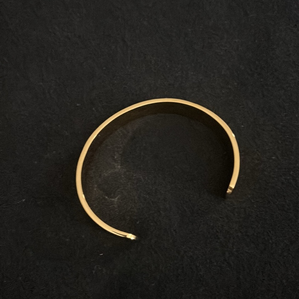 Gold finish cuff. - Picture 3 of 3